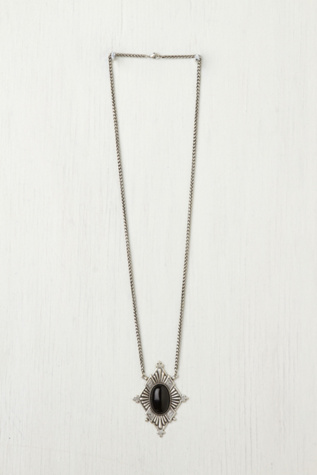 Frida Diamond Pendant