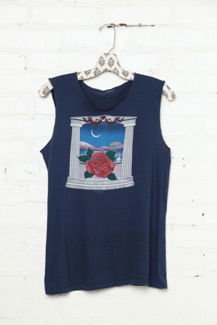 Vintage Grateful Dead Rock Tank in Vintage-Loves-vintage-tees