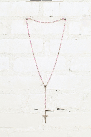 Free People Vintage Pink Beaded Rosary Necklace in Vintage-Jewelry