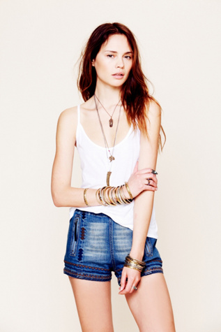 Mali Embroidered Hi Rise
