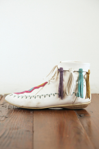Free People Vintage White Lace-Up Mocassins in vintage-shoes