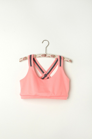 Criss Cross Sports Bra in fp-body