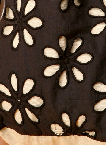 Black/antique