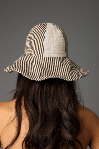 Ivory/Navy